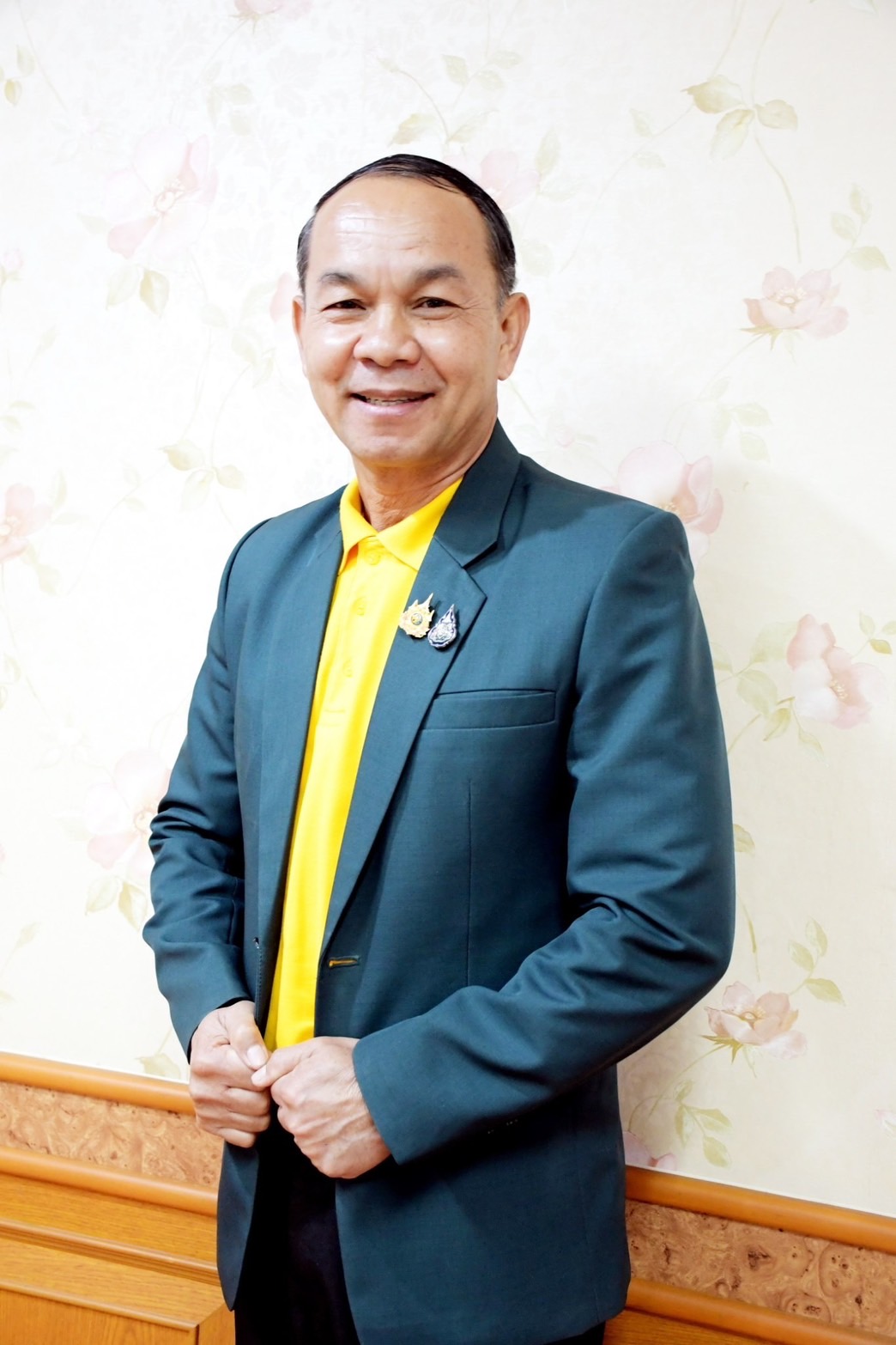 ว่าที่ ร.ต.สุรสิทธิ์ ถิตย์สมบูรณ์ ว่าที่ ร.ต.สุรสิทธิ์ ถิตย์สมบูรณ์